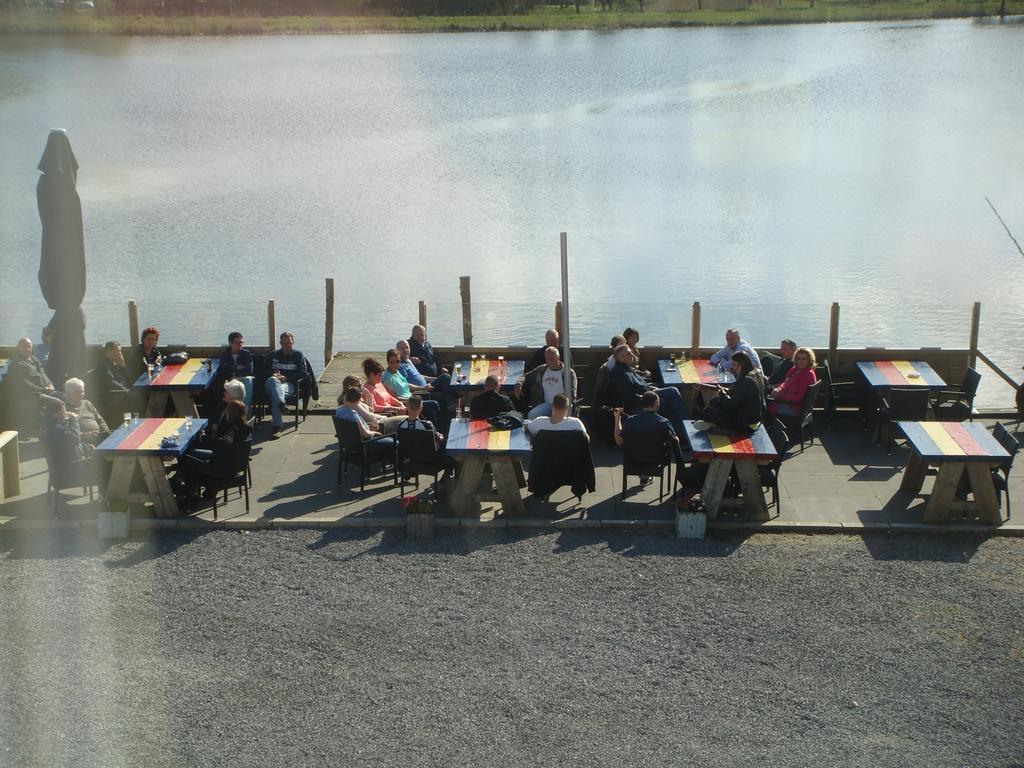 آوتهورن Hotel Restaurant Lakeside المظهر الخارجي الصورة